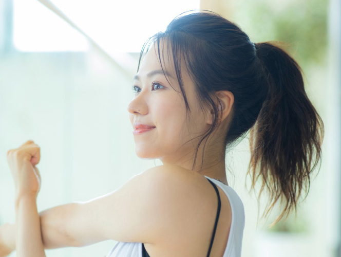スポーツ後の女性